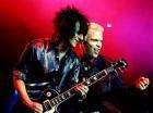 Прикрепленное изображение: 001i_billy_idol_steve_stevens_std_web.jpg